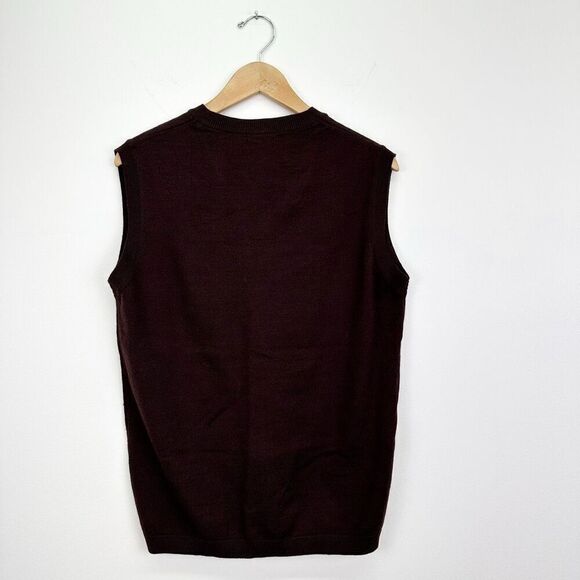 Product Think Tank Unisex Mt Abe 100% Wool Mahogany Brown V-neck Sweater Vest - Picture 3 of 9